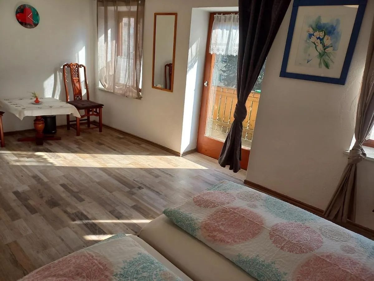 Zentrum Fuessen Ferienwohnung 0*, Füssen